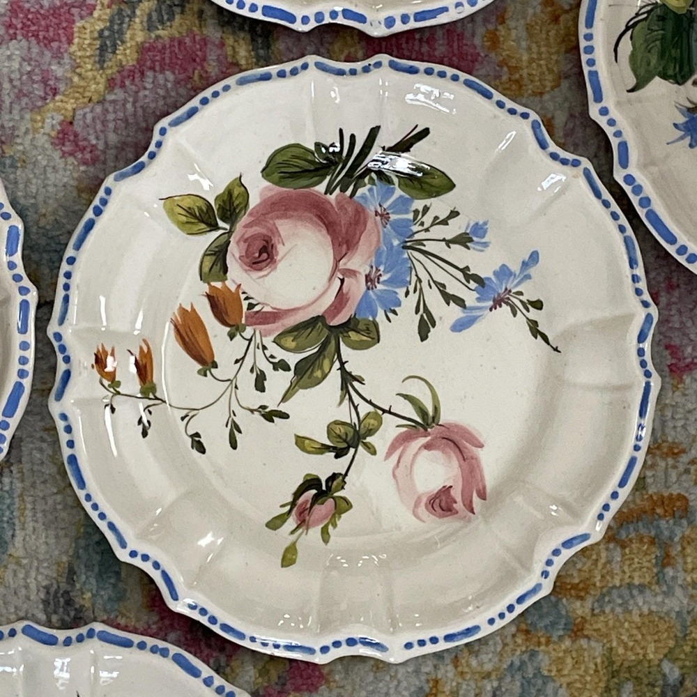 Set Of 10 Vintage Plates Italy Flowers Cottagecore Pottery Majolica Nove Rose - Picture 9 of 16